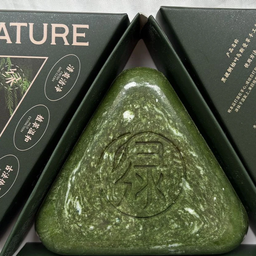 Usma Shampoo Bar - Green-Lettered Carton
